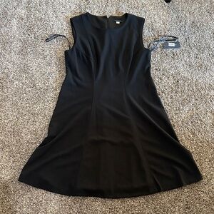 Elegant Black Sleeveless Midi Tommy Hilfiger Dress